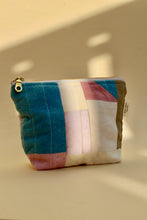 Meadows Pouch 2